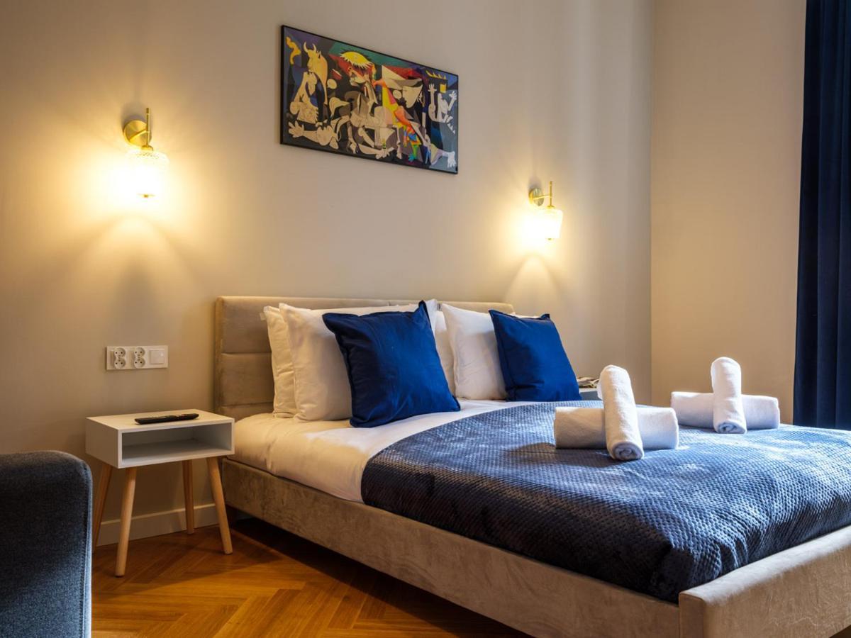 Tyzenhauz Suites Topolowa Krakow Ngoại thất bức ảnh